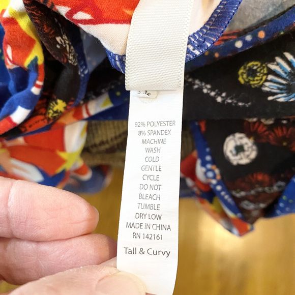 Lularoe One Size Mountain And Cloud Rare One Size Leggings‎  Athleisure EUC - Picture 6 of 10